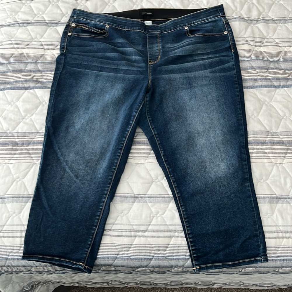 Slide on Capri jeans